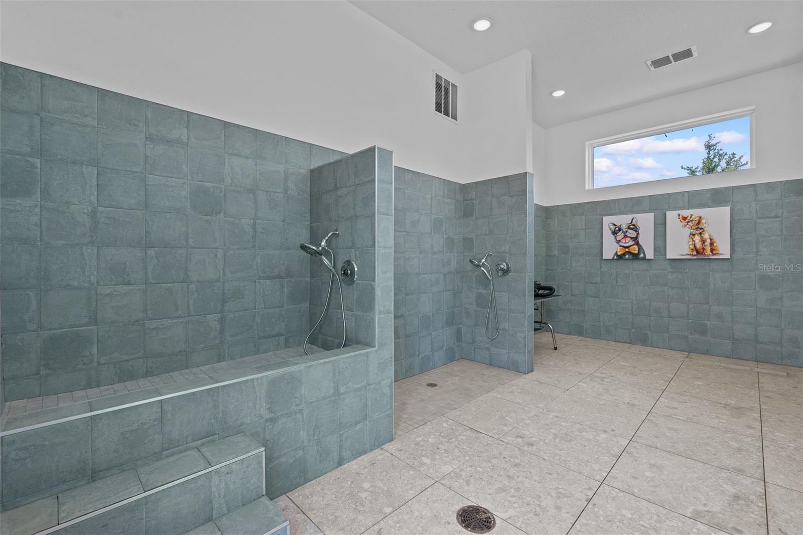 LUNARA APARTMENTS - Residential Lease