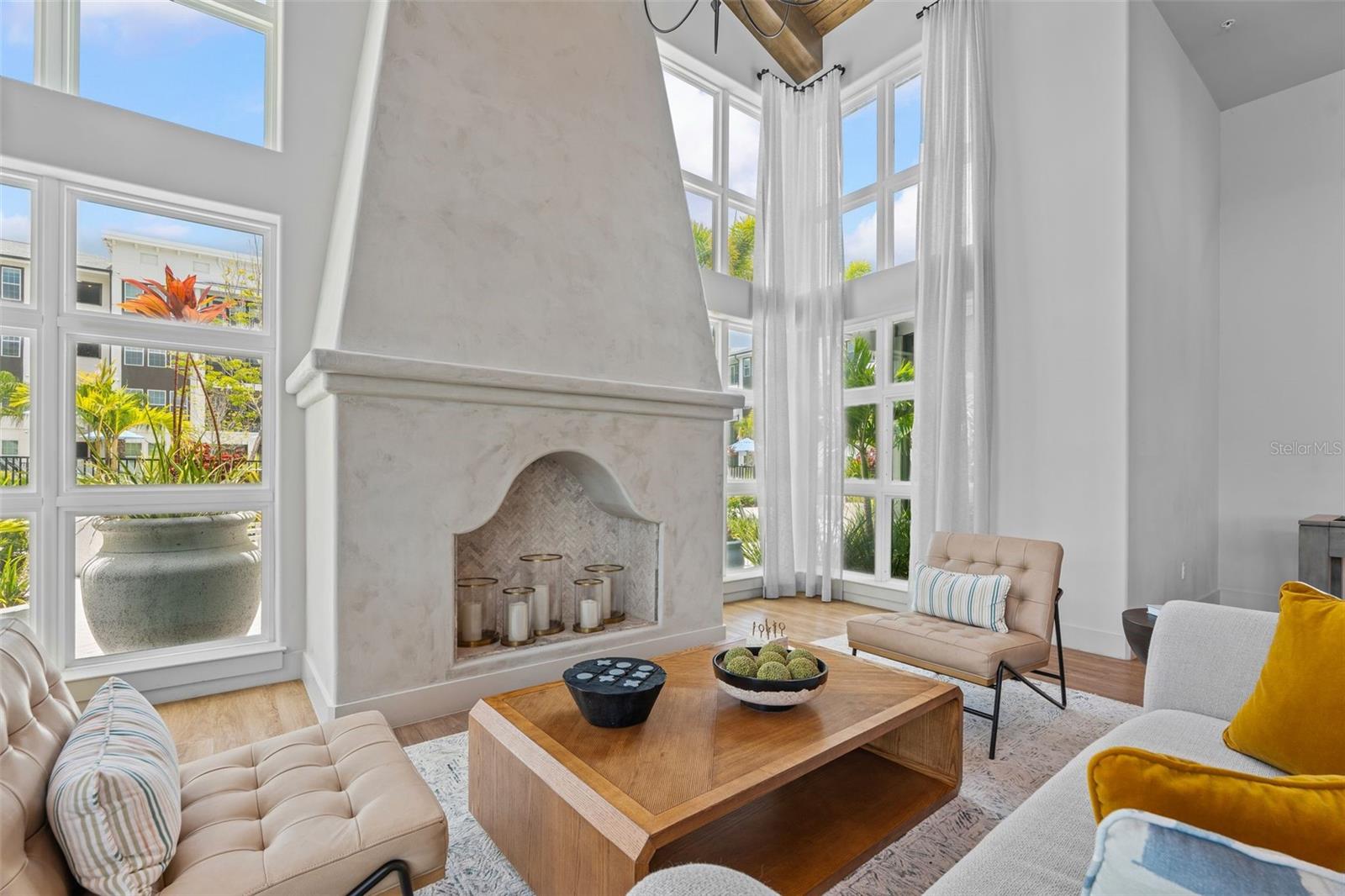 LUNARA APARTMENTS - Residential Lease
