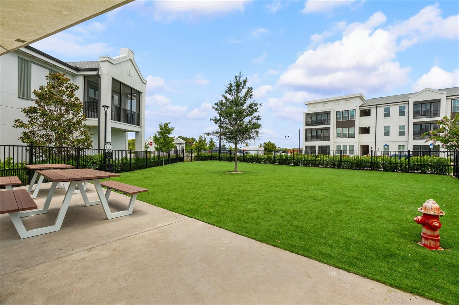 LUNARA APARTMENTS - Residential Lease