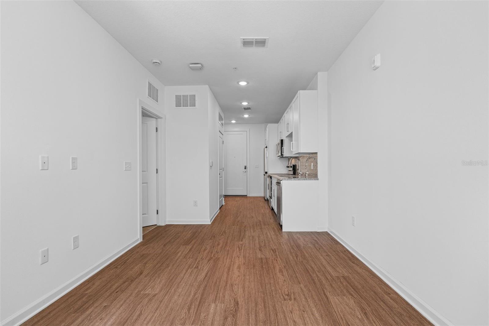 LUNARA APARTMENTS - Residential Lease