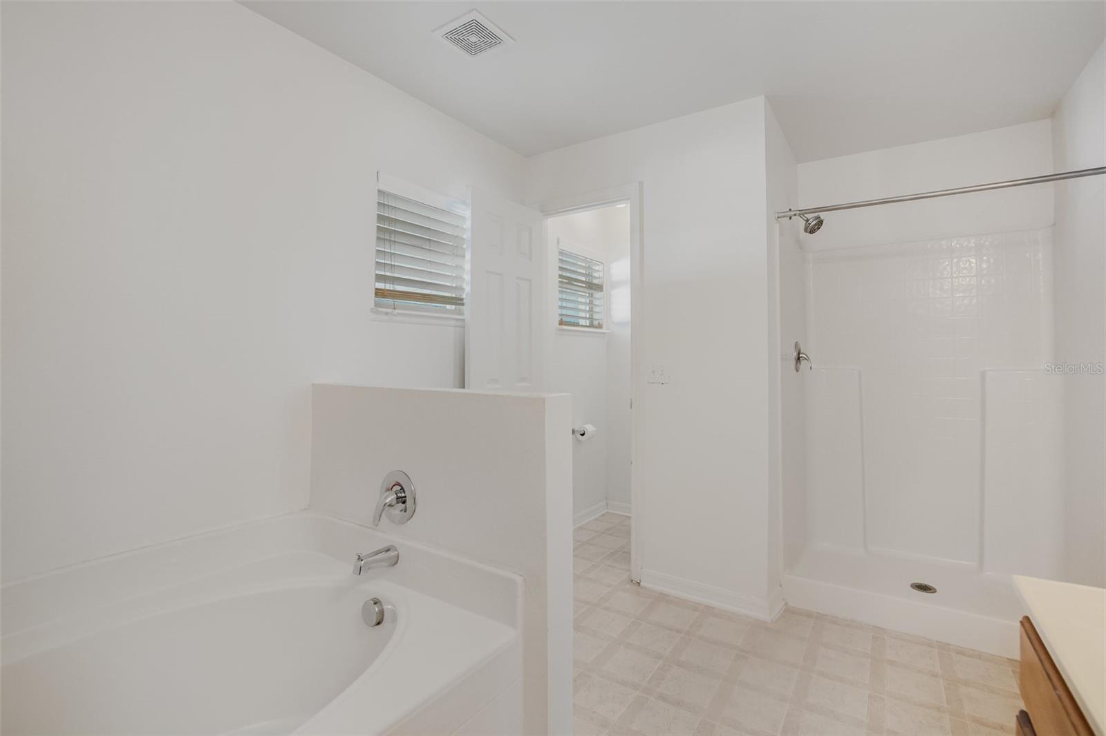 MINNEOLA PINE BLUFF PH 02 LT 98 PB 50 P - Residential