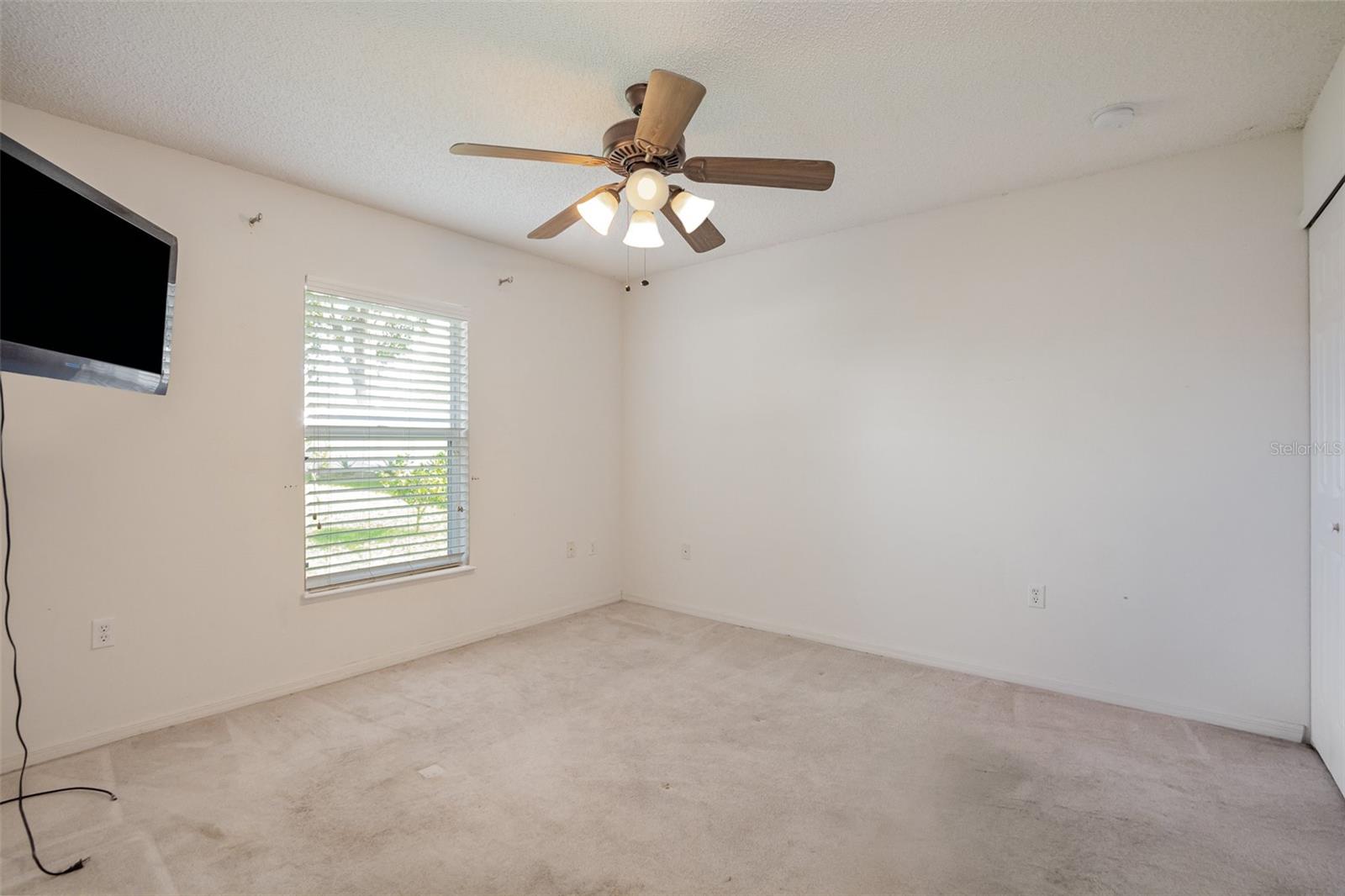 MINNEOLA PINE BLUFF PH 02 LT 98 PB 50 P - Residential