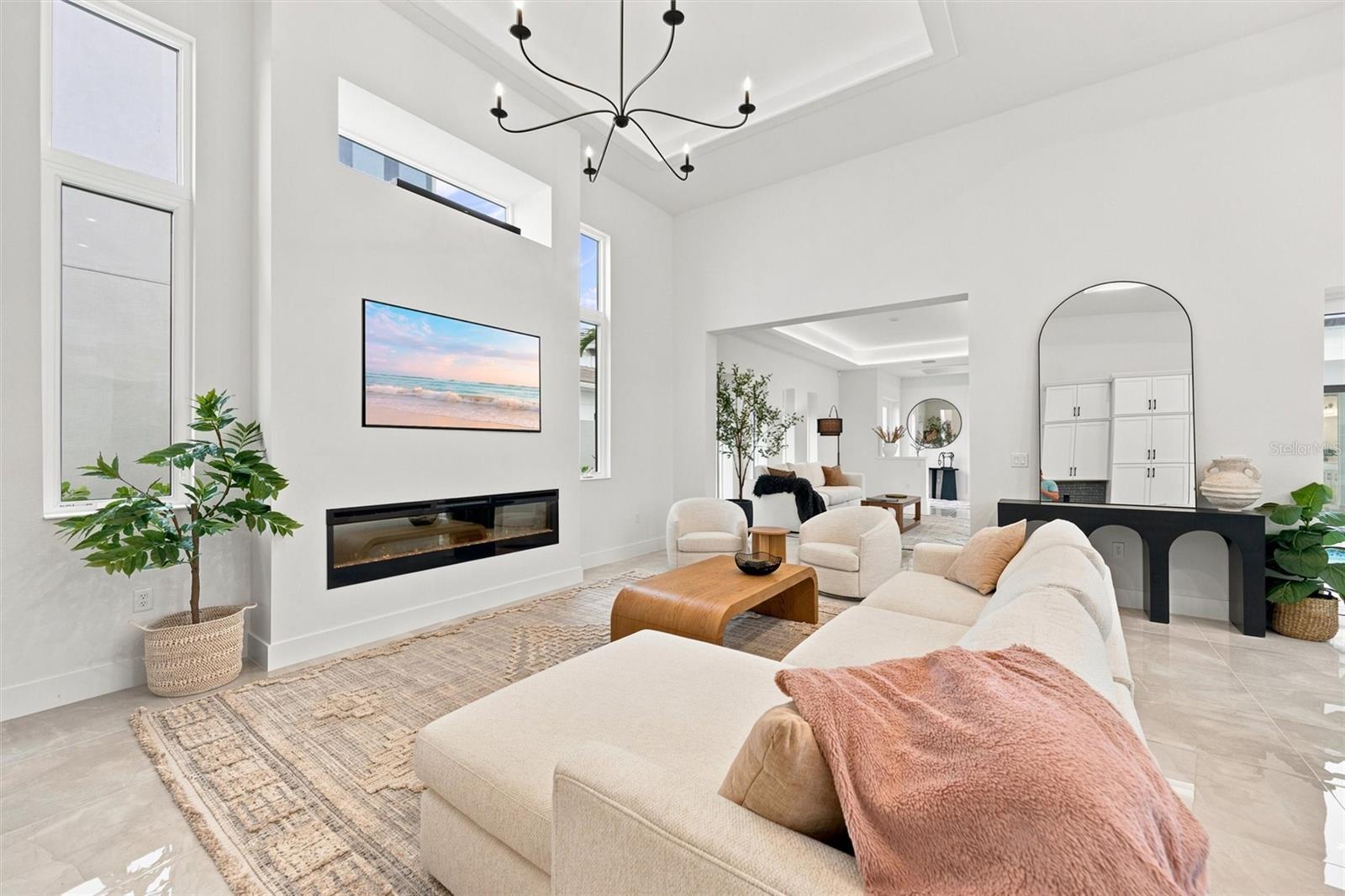 AQUA LAGOON - Residential