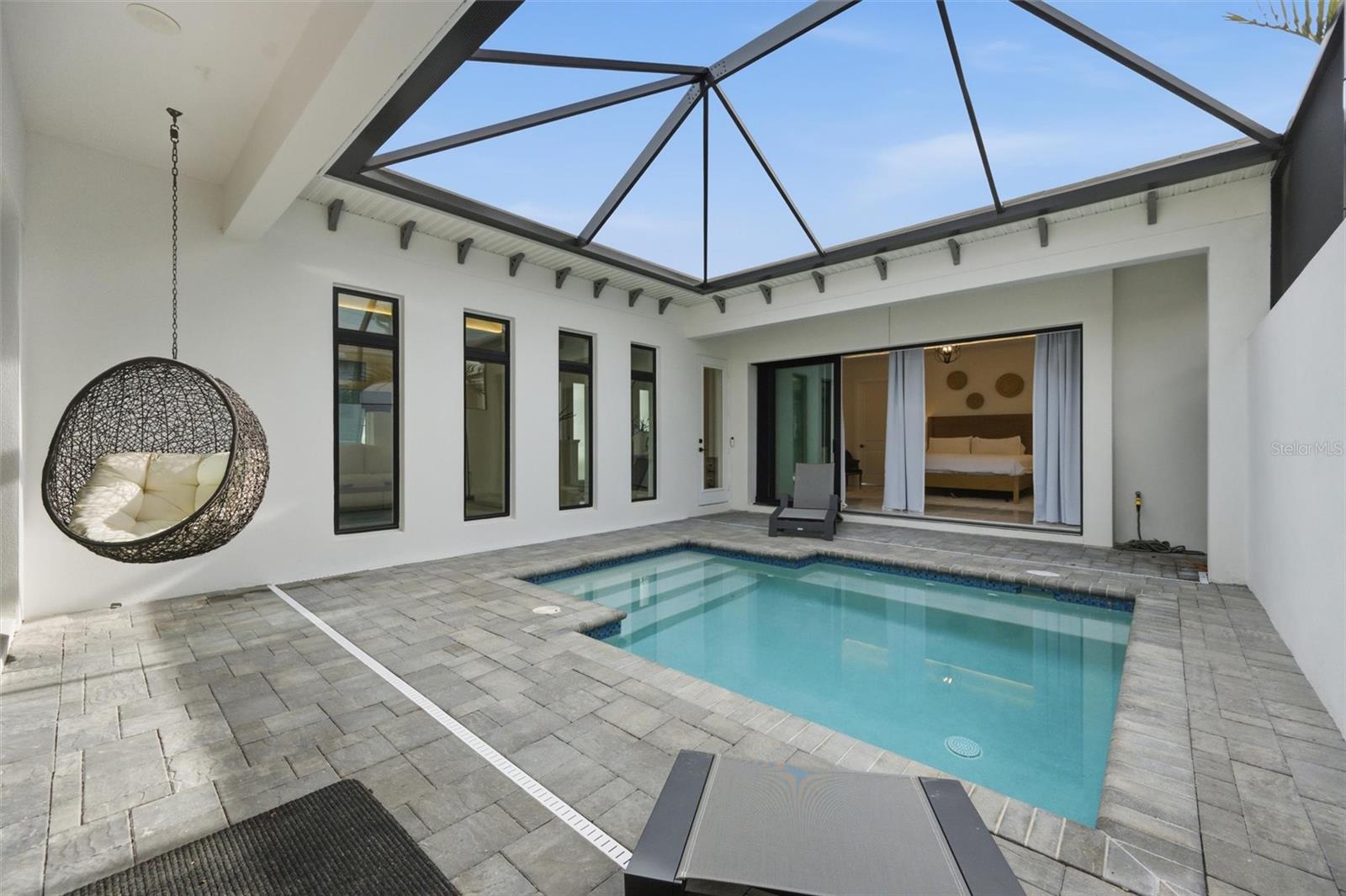 AQUA LAGOON - Residential