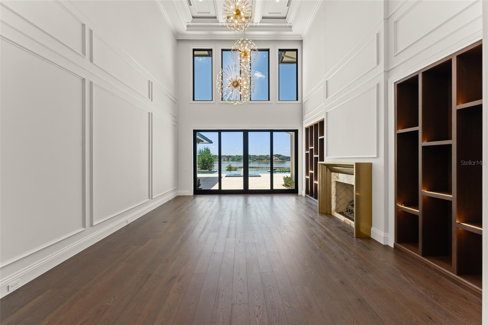 LAKE DOWN POINTE 50 42 - Residential