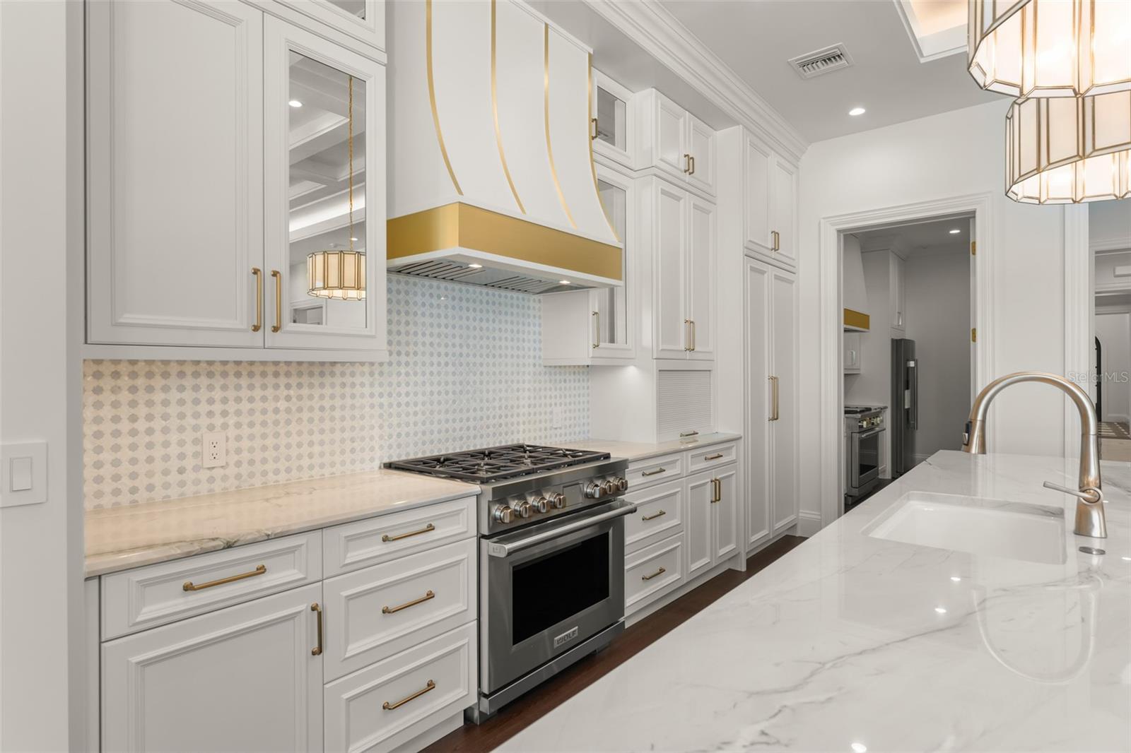 LAKE DOWN POINTE 50 42 - Residential