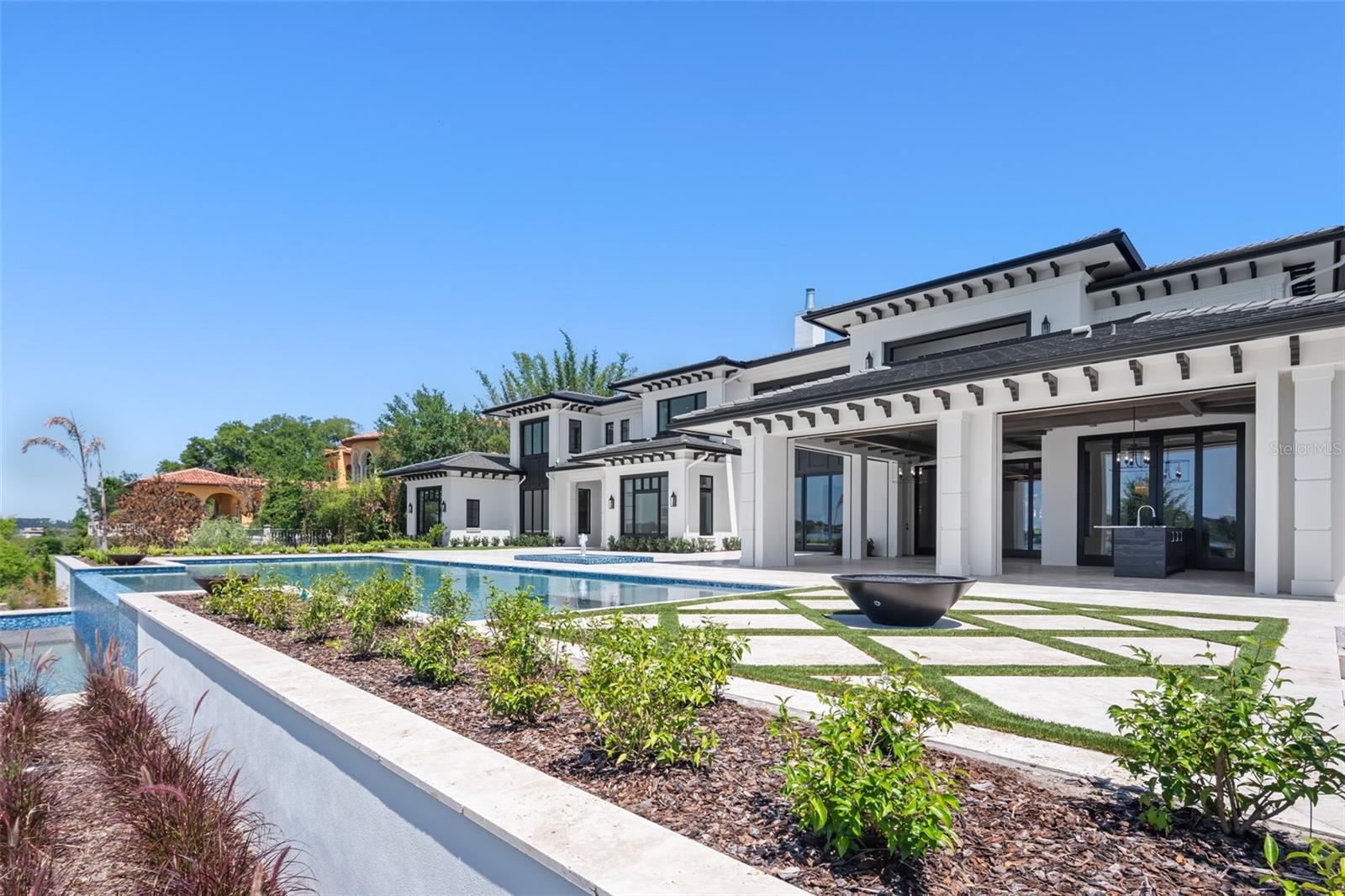 LAKE DOWN POINTE 50 42 - Residential