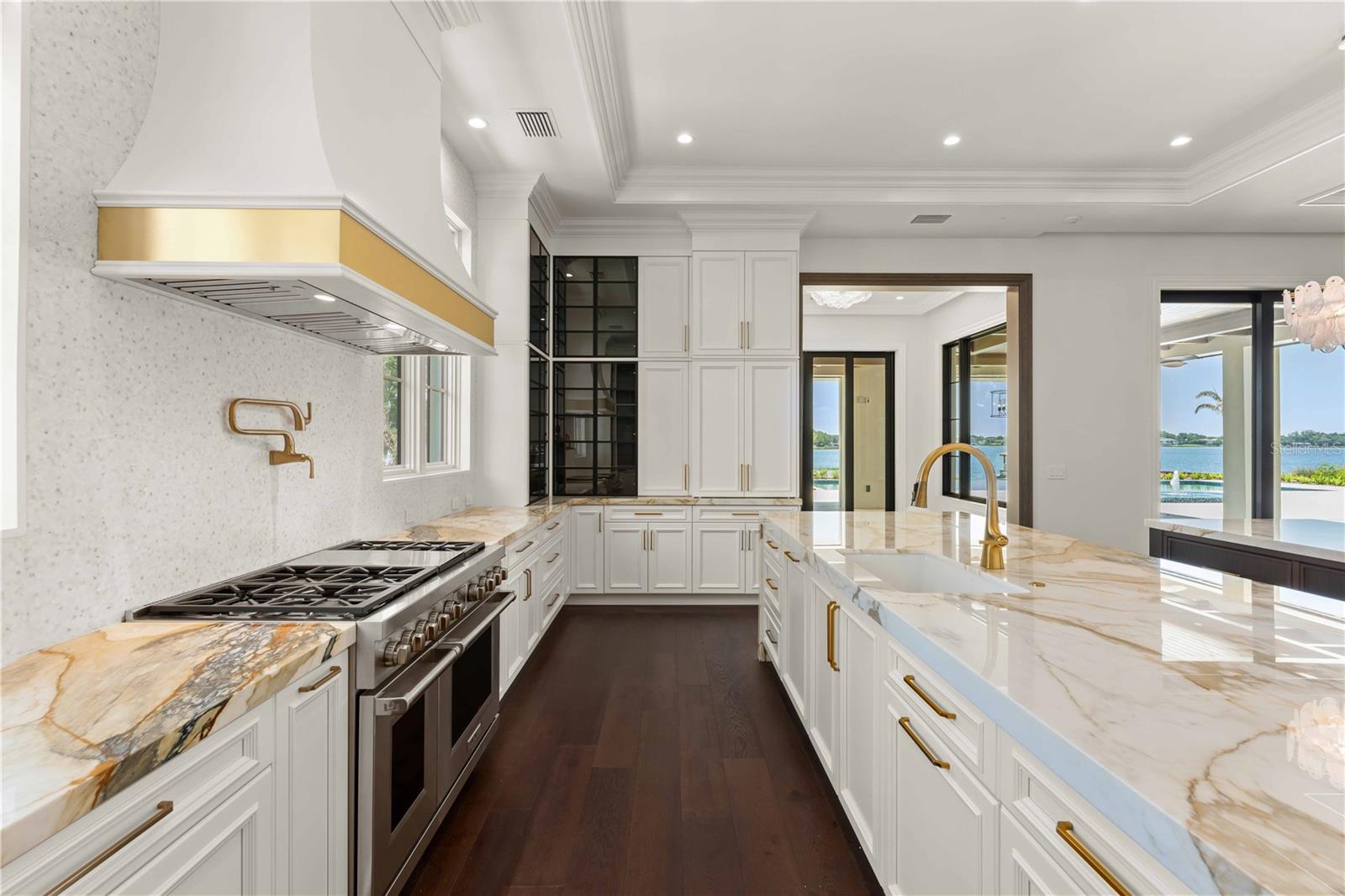 LAKE DOWN POINTE 50 42 - Residential