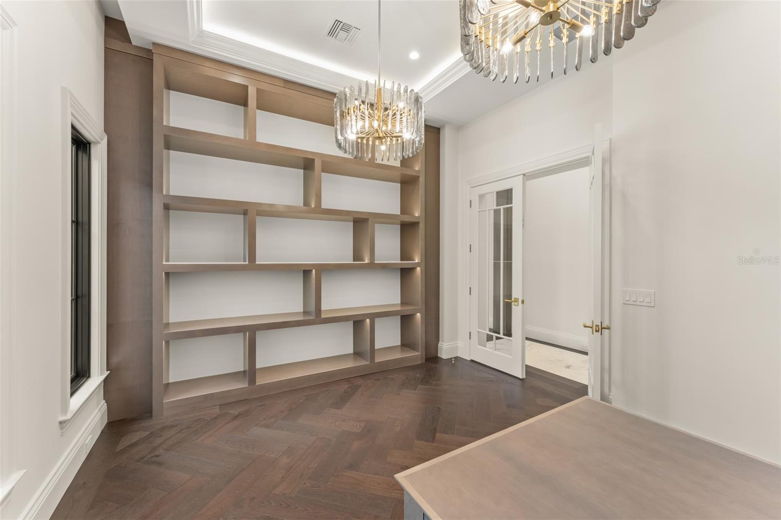 LAKE DOWN POINTE 50 42 - Residential