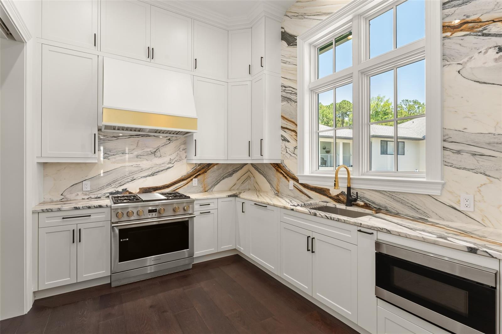 LAKE DOWN POINTE 50 42 - Residential