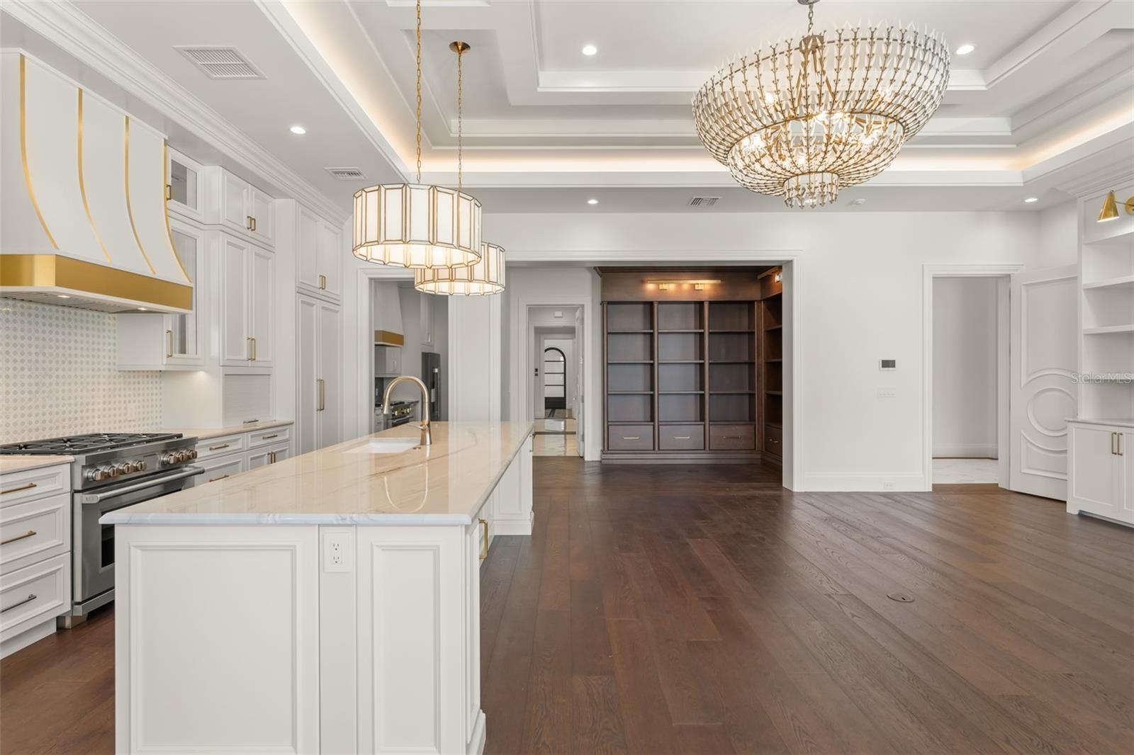 LAKE DOWN POINTE 50 42 - Residential