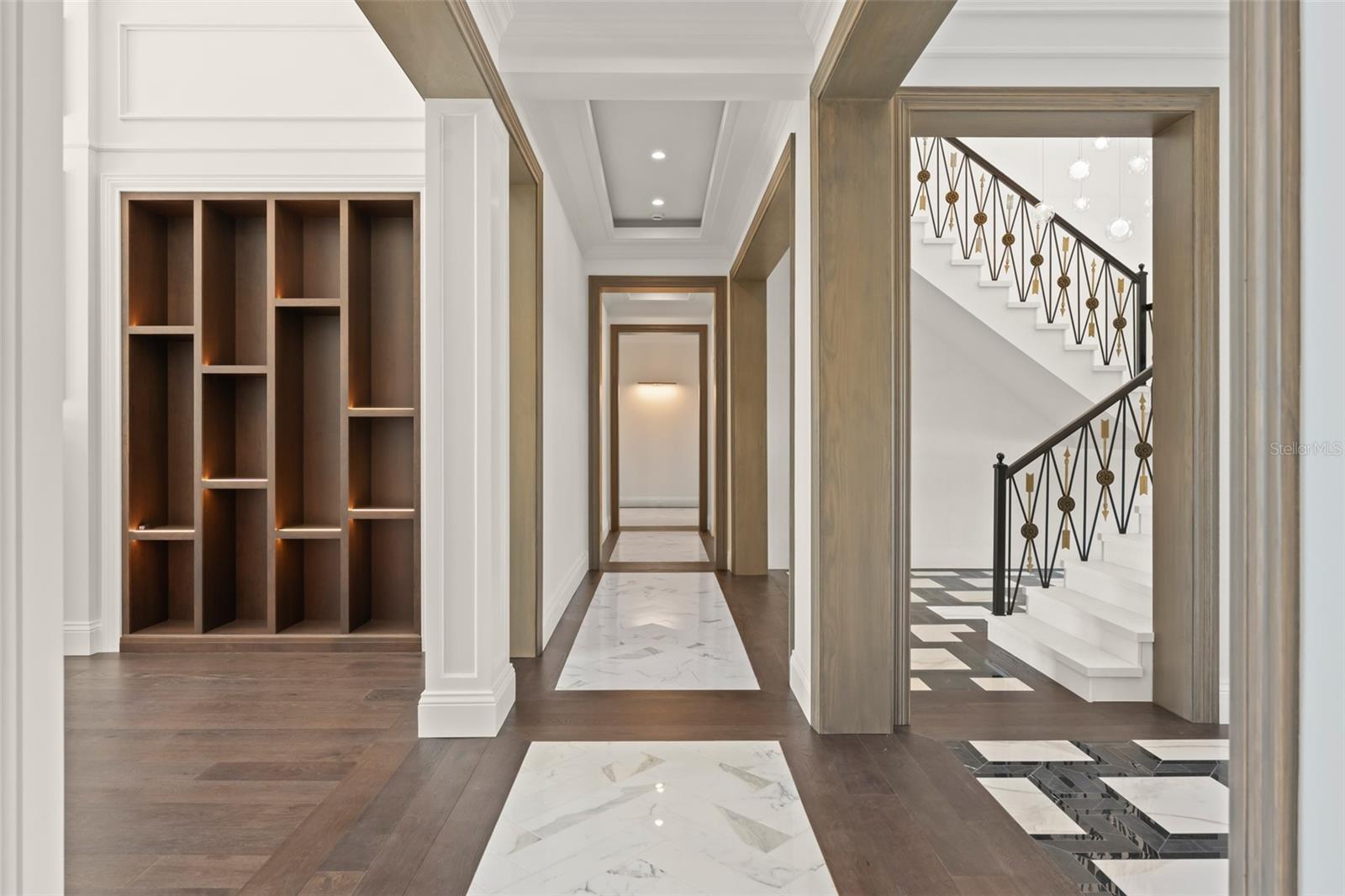 LAKE DOWN POINTE 50 42 - Residential