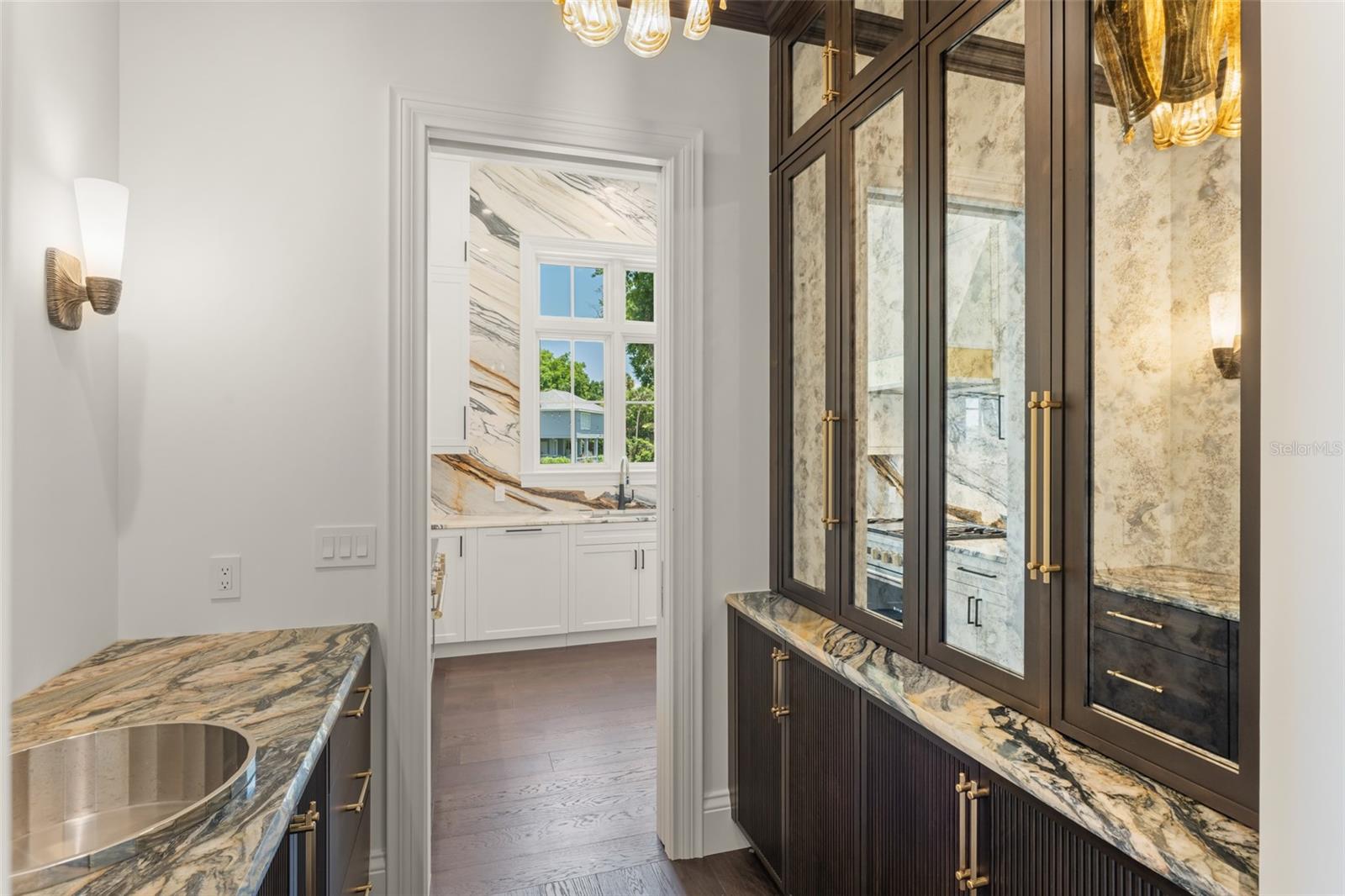 LAKE DOWN POINTE 50 42 - Residential