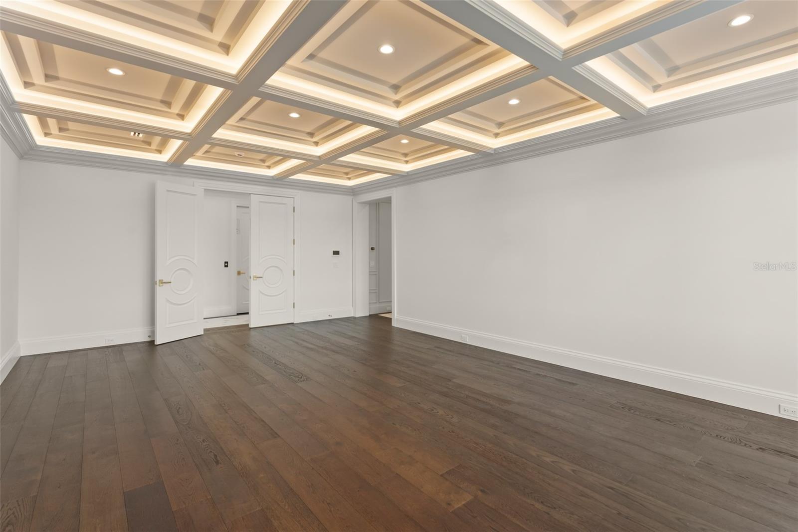 LAKE DOWN POINTE 50 42 - Residential