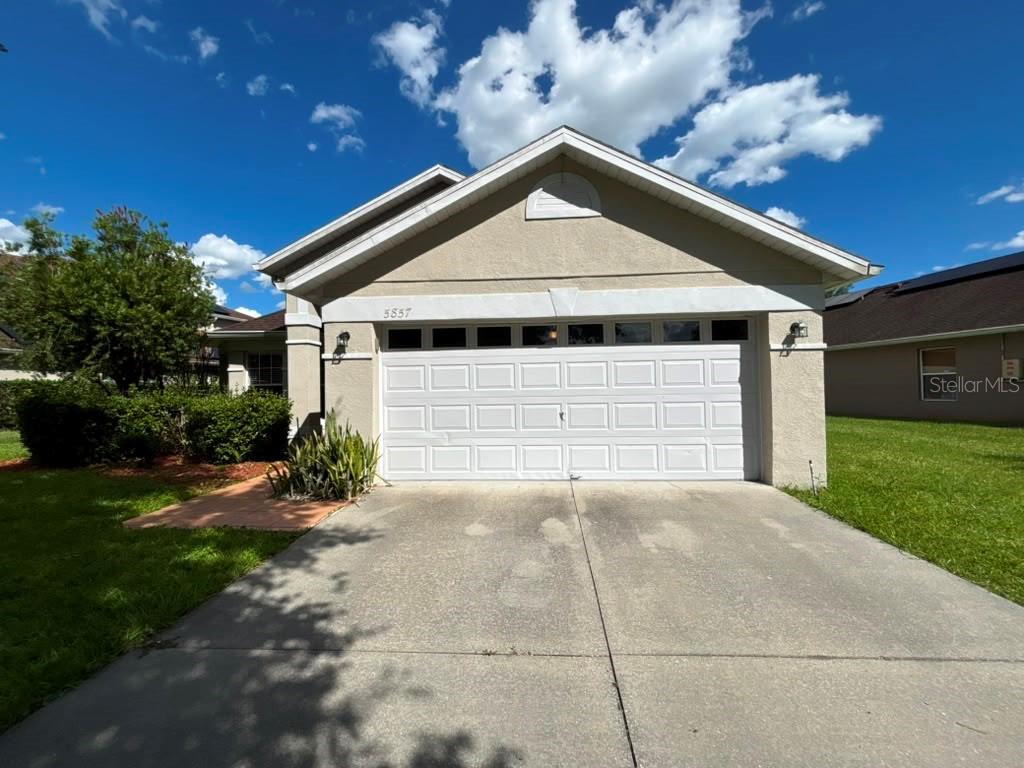 VISTA LAKES VILLAGES N-4 & N-5 - Residential Lease