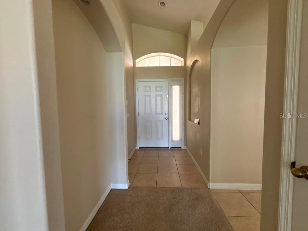 VISTA LAKES VILLAGES N-4 & N-5 - Residential Lease