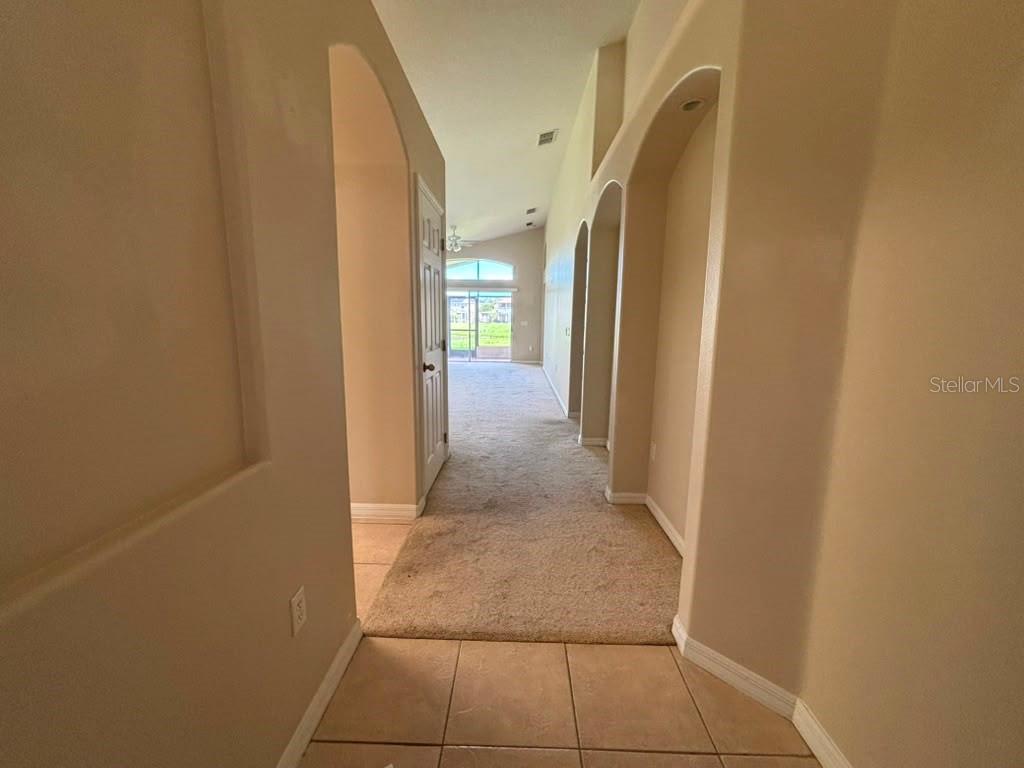 VISTA LAKES VILLAGES N-4 & N-5 - Residential Lease