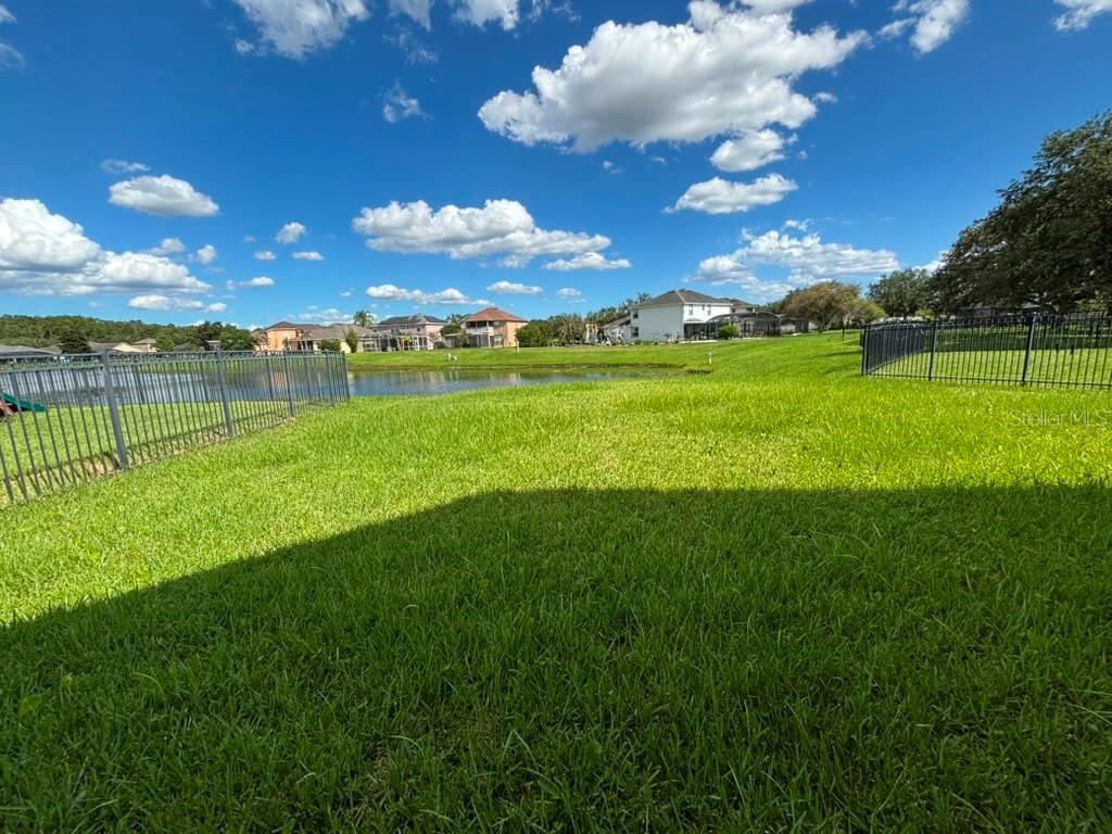 VISTA LAKES VILLAGES N-4 & N-5 - Residential Lease