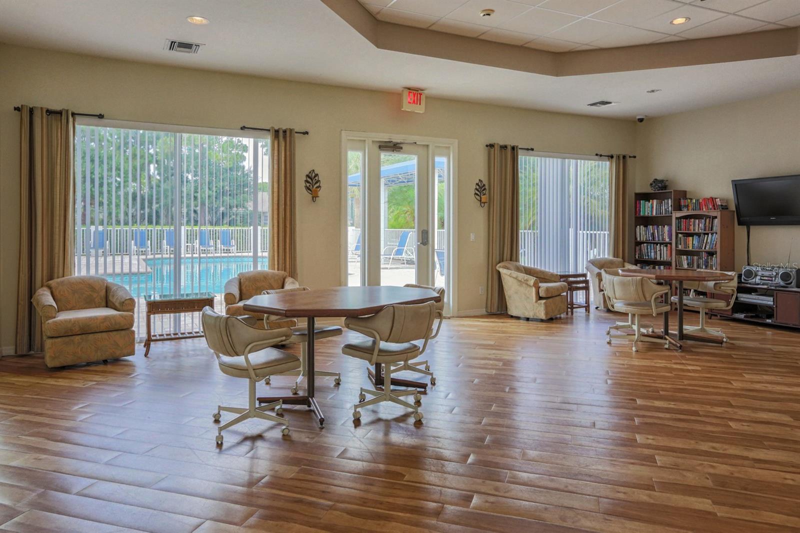 TERRACE HOMES OF ST. ANDREWS PARK @ THE PLANTATION - Residential