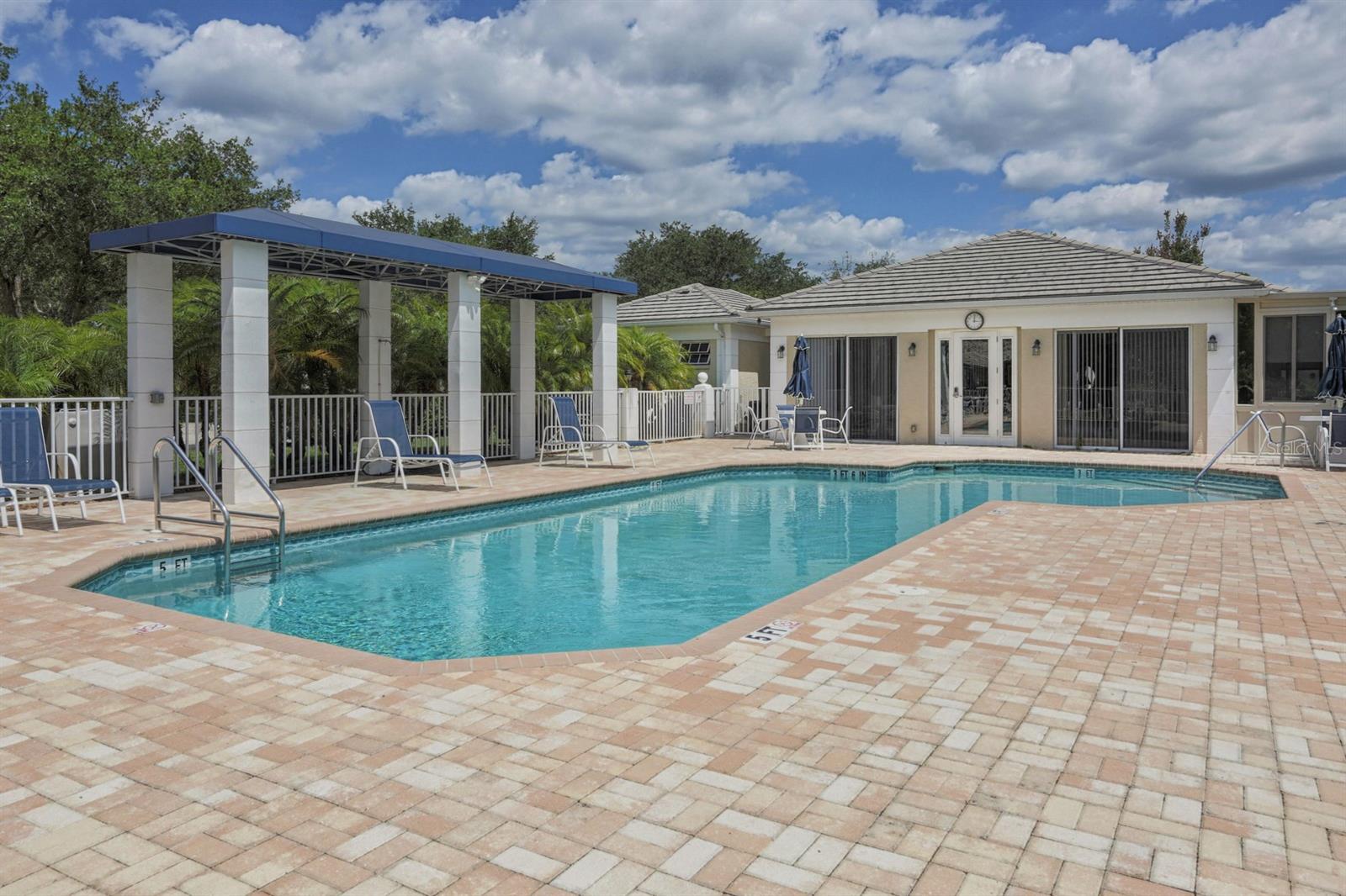TERRACE HOMES OF ST. ANDREWS PARK @ THE PLANTATION - Residential