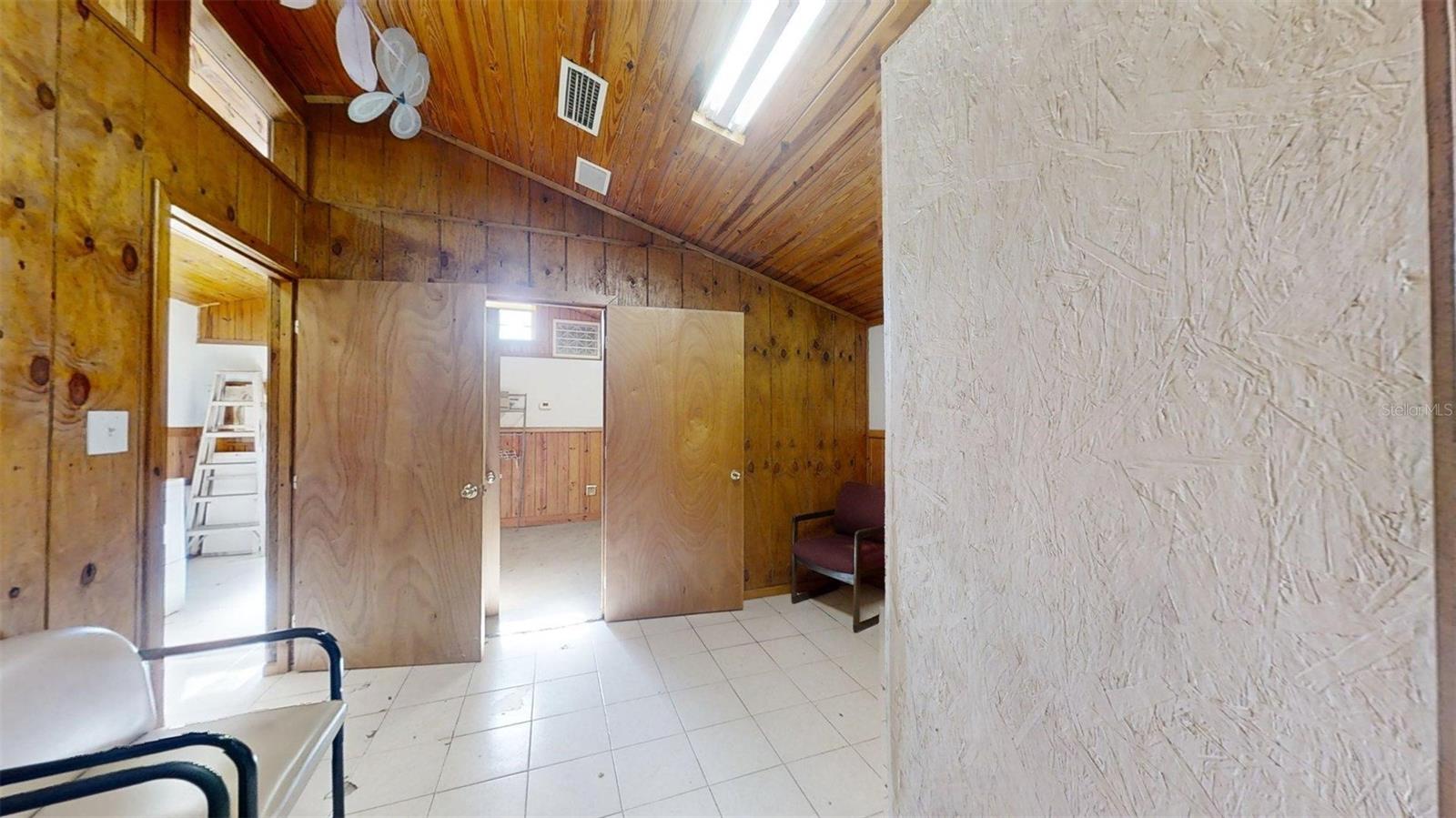 DRUID HILLS - Commercial Sale