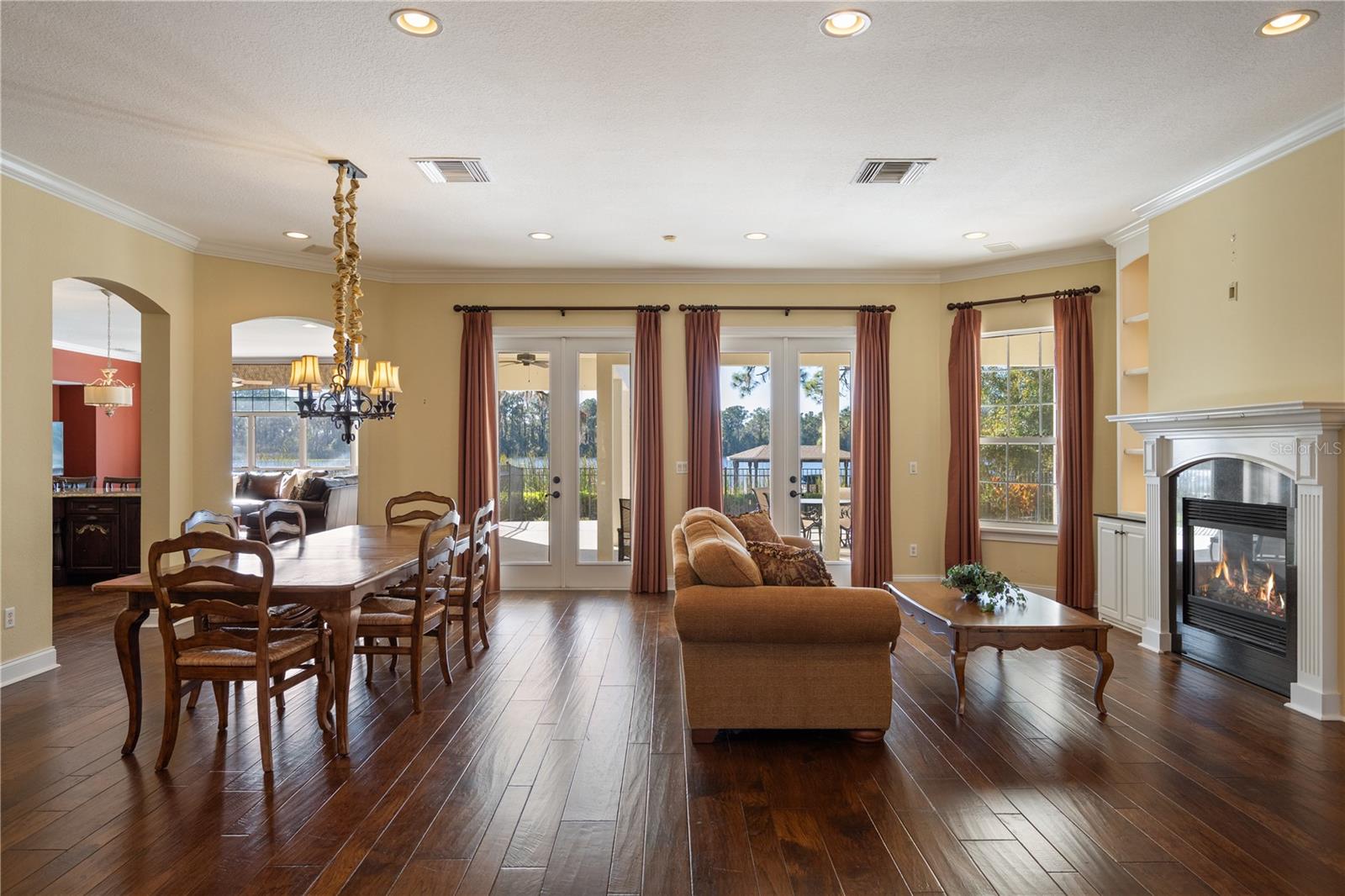 LAKE DOWN ESTATES - Residential