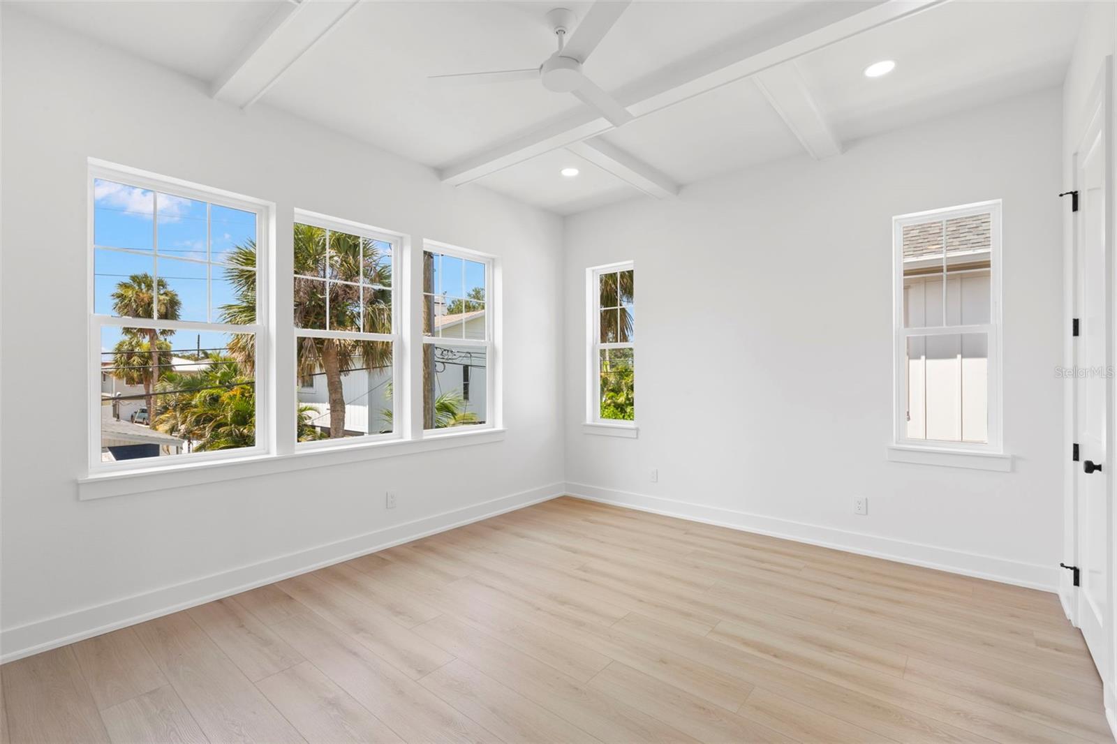 SHOREACRES CENTER - Residential