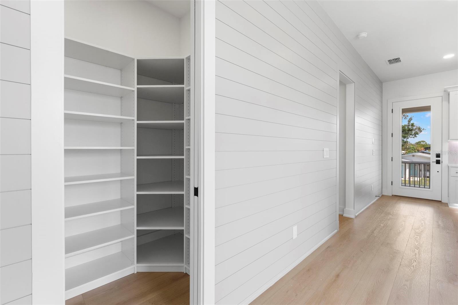 SHOREACRES CENTER - Residential