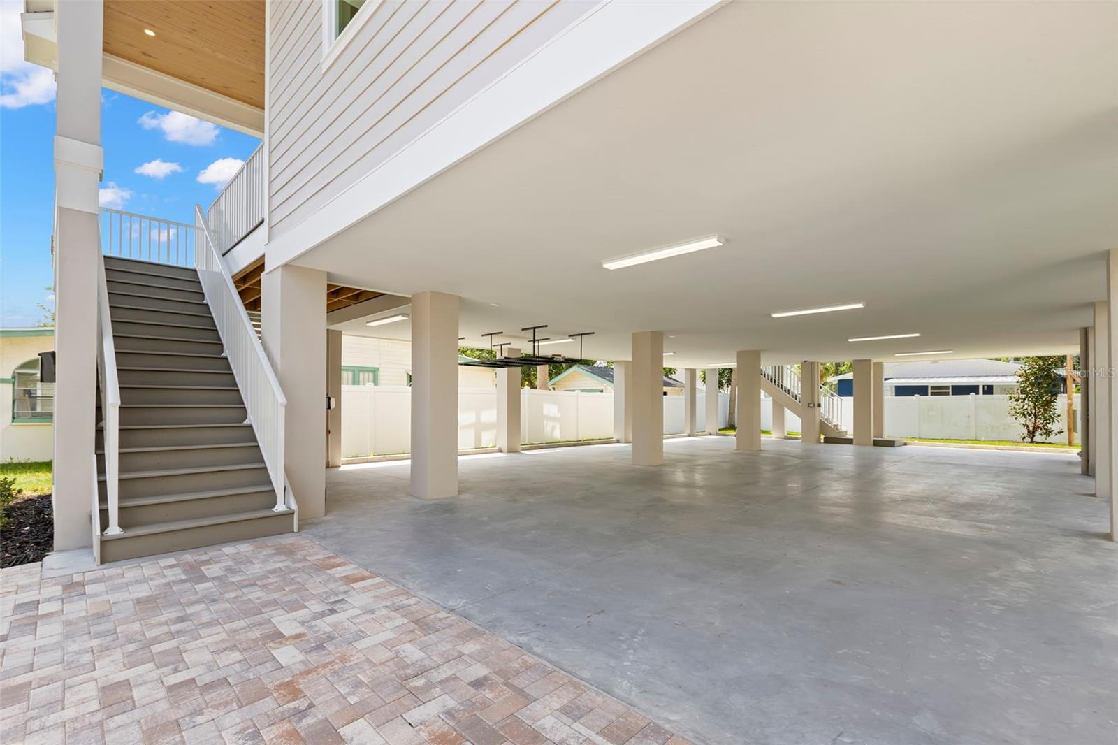 SHOREACRES CENTER - Residential
