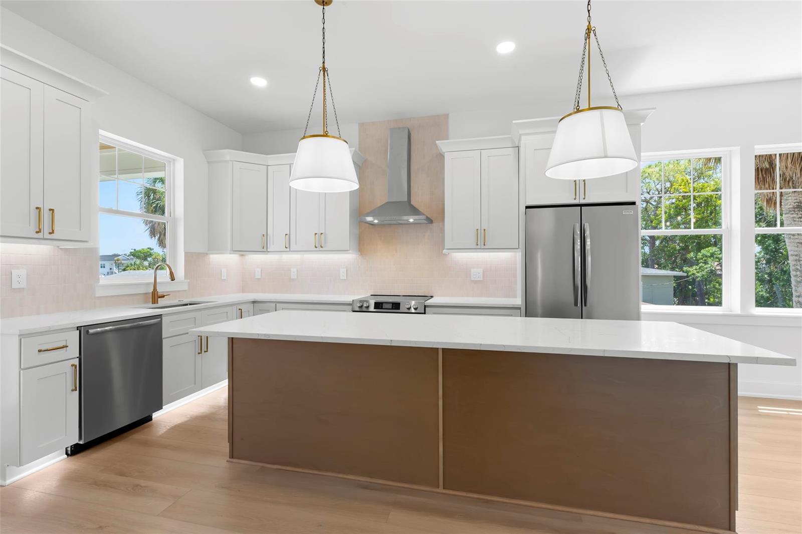 SHOREACRES CENTER - Residential
