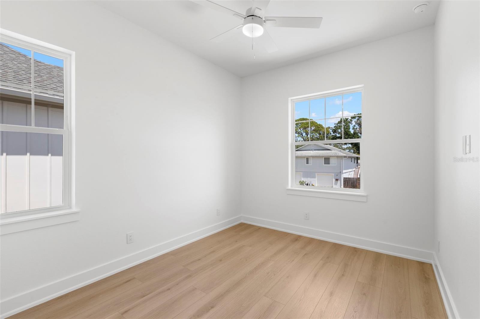 SHOREACRES CENTER - Residential