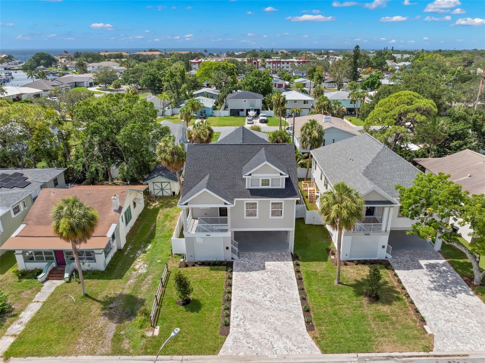 SHOREACRES CENTER - Residential