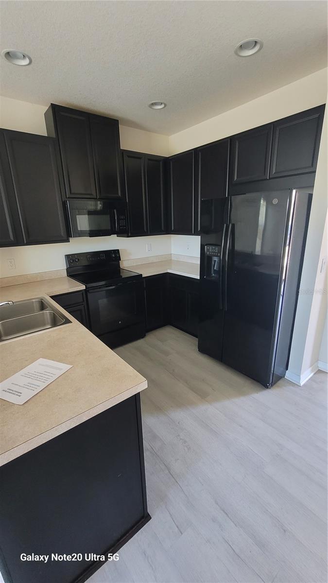 OAK CREEK 02 UNIT 2A - Residential Lease