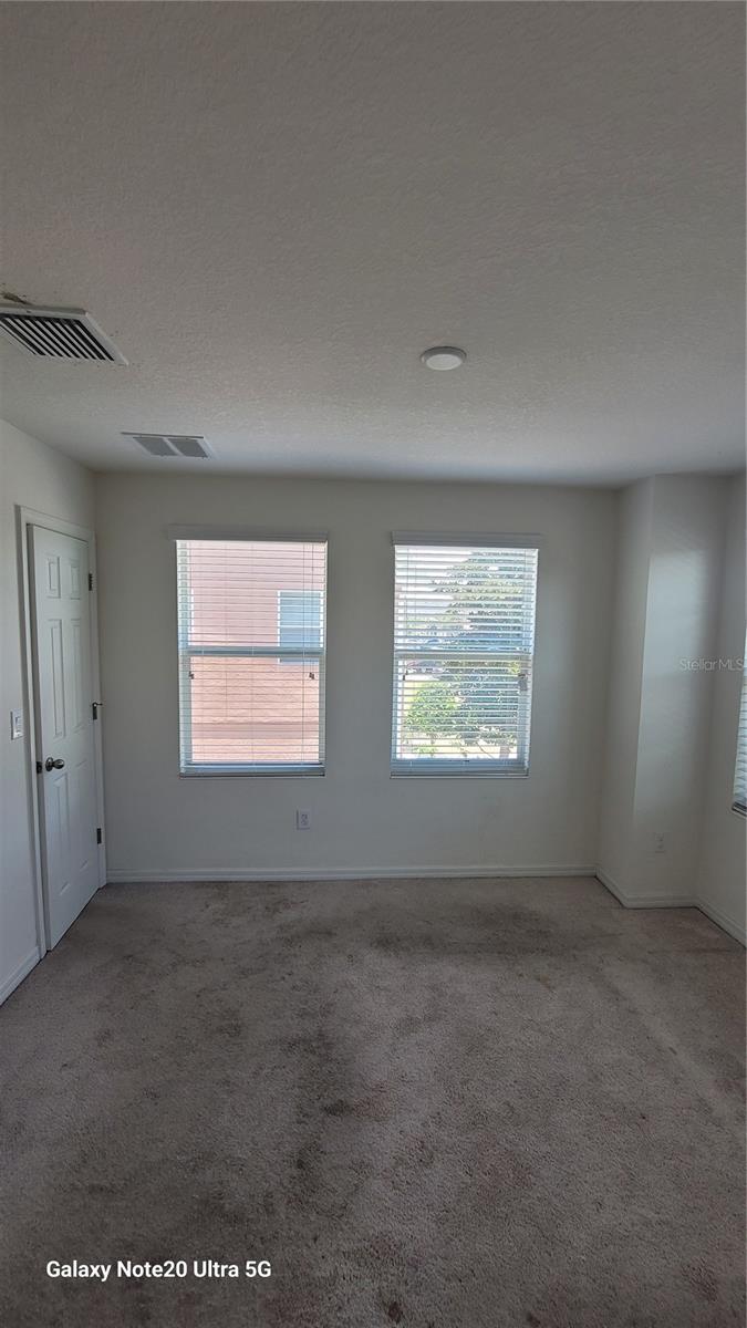 OAK CREEK 02 UNIT 2A - Residential Lease