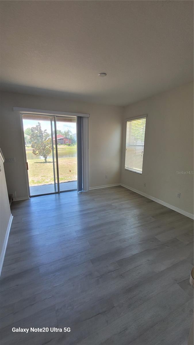 OAK CREEK 02 UNIT 2A - Residential Lease