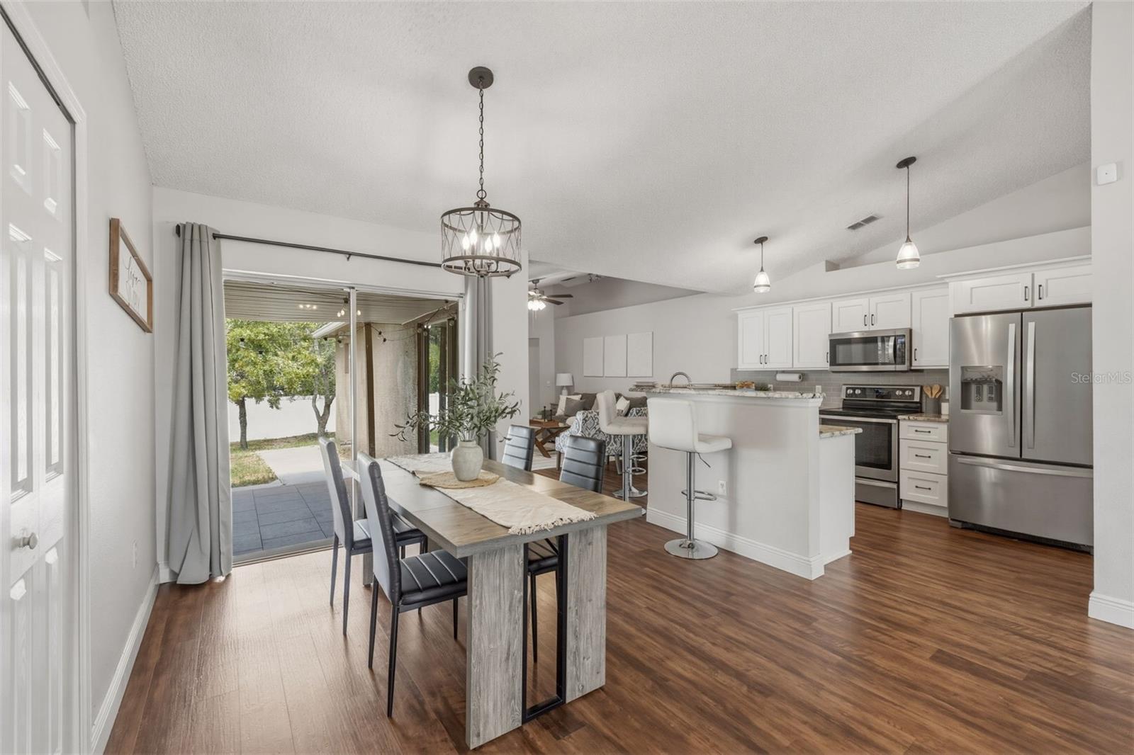 SPRING HILL - Residential