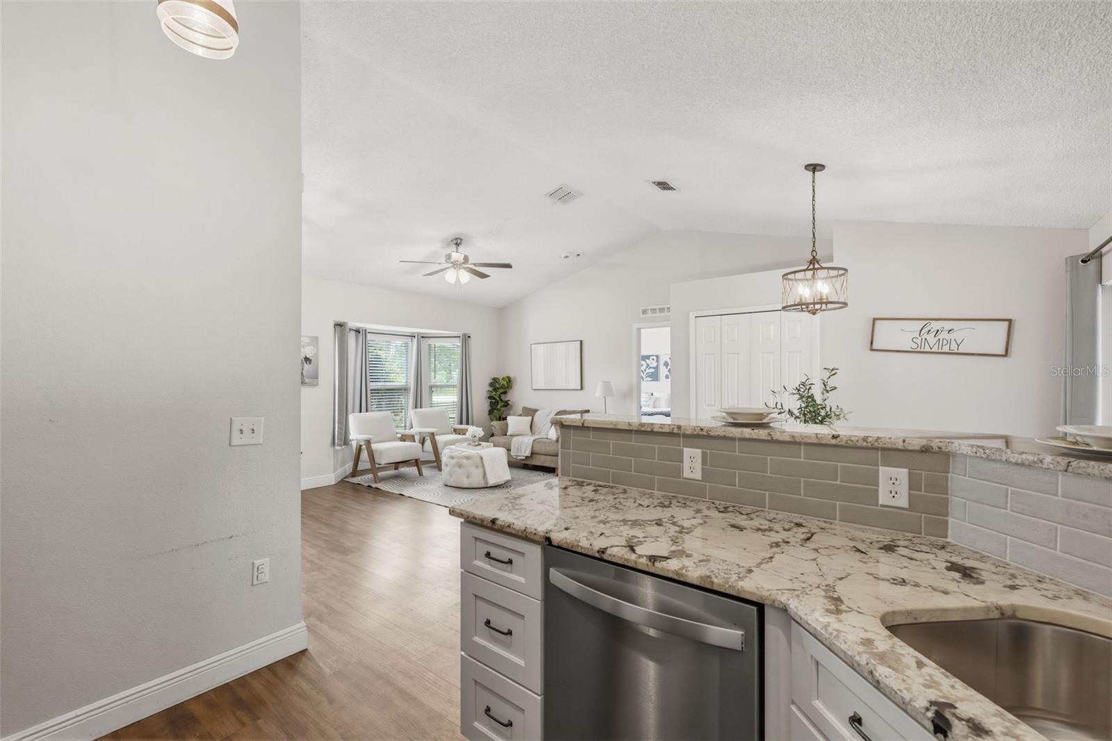 SPRING HILL - Residential