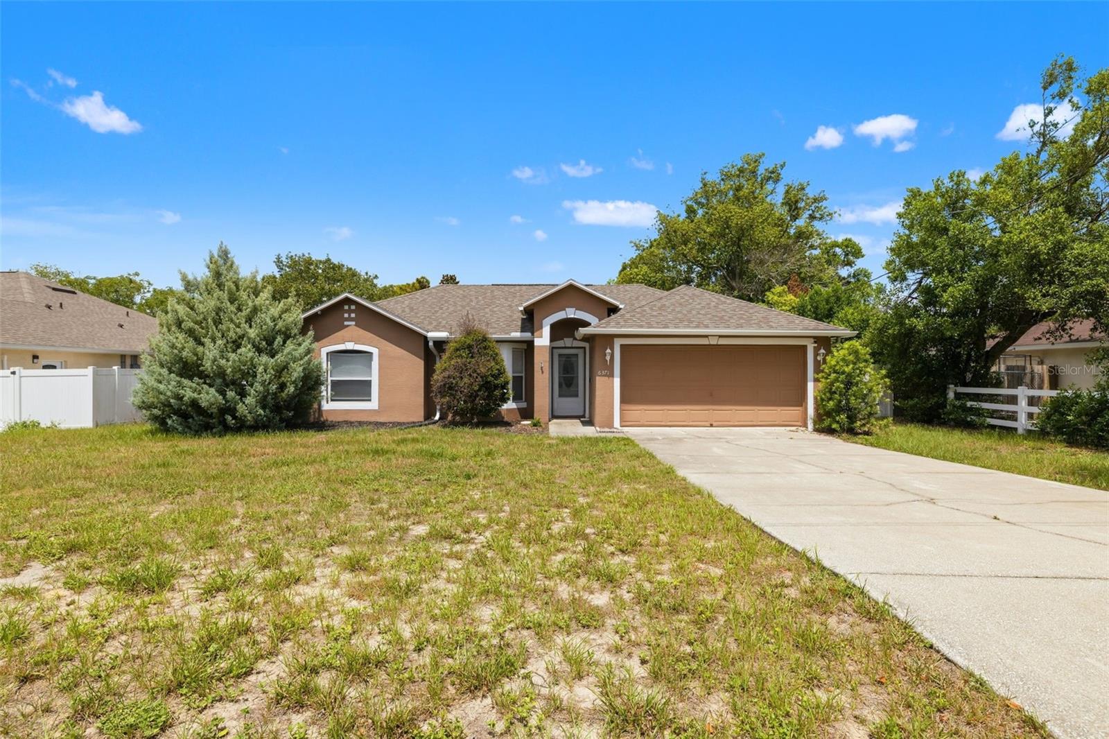 SPRING HILL - Residential