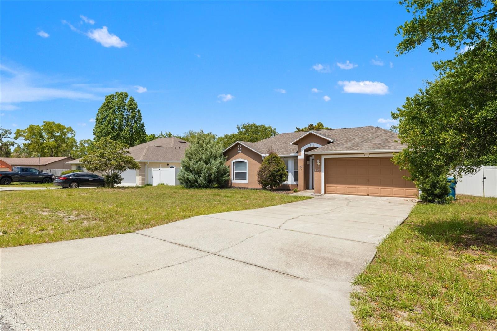 SPRING HILL - Residential