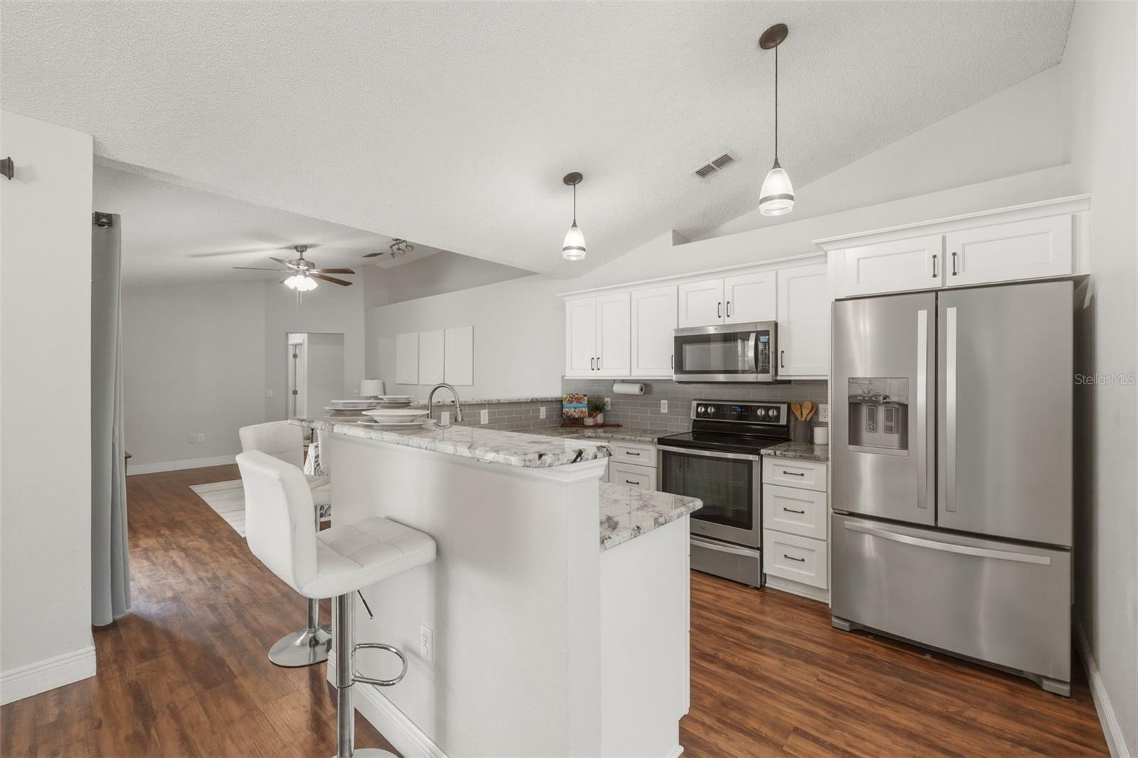 SPRING HILL - Residential