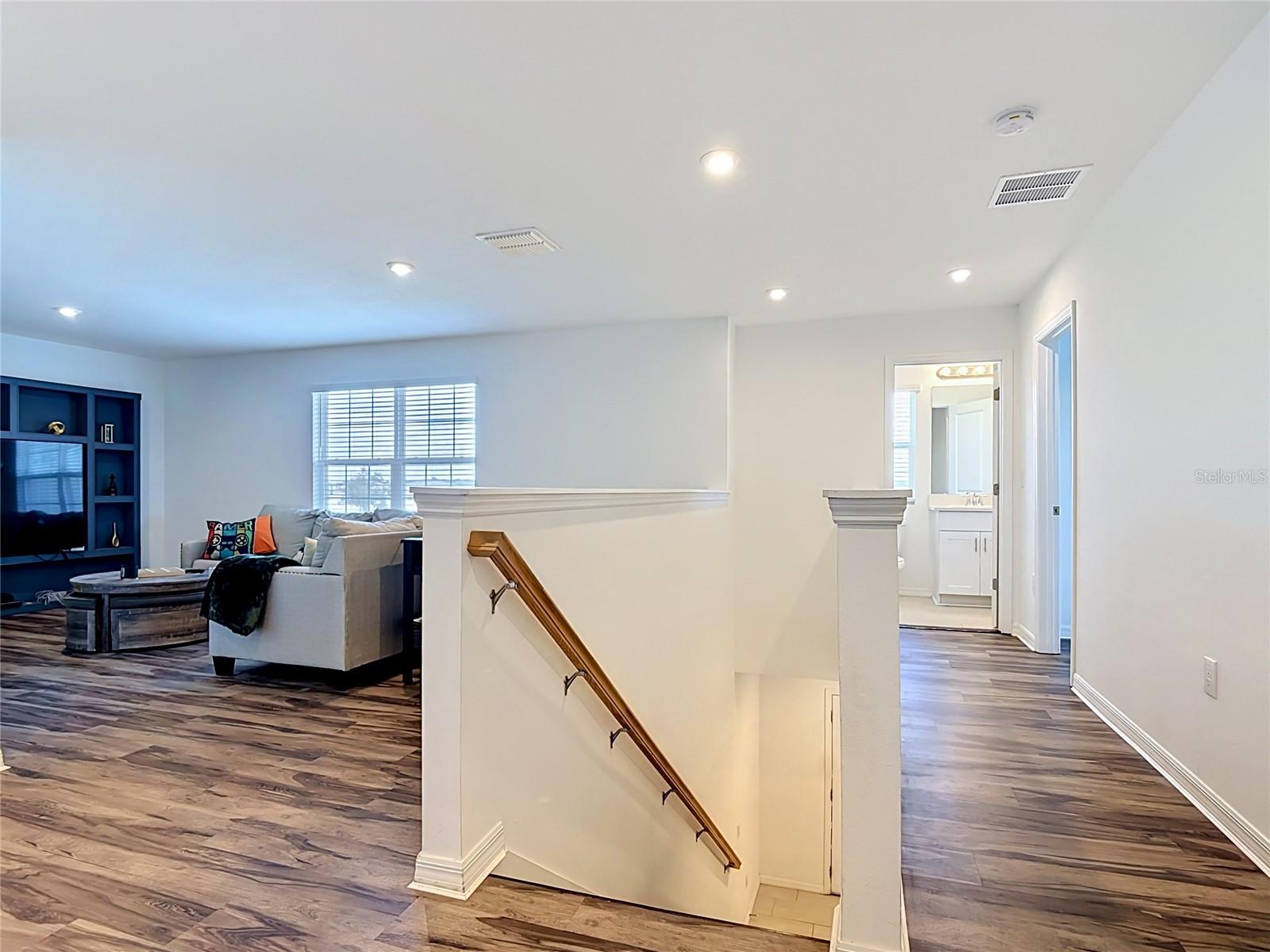 STEPPING STONE POD A PH 1 - Residential