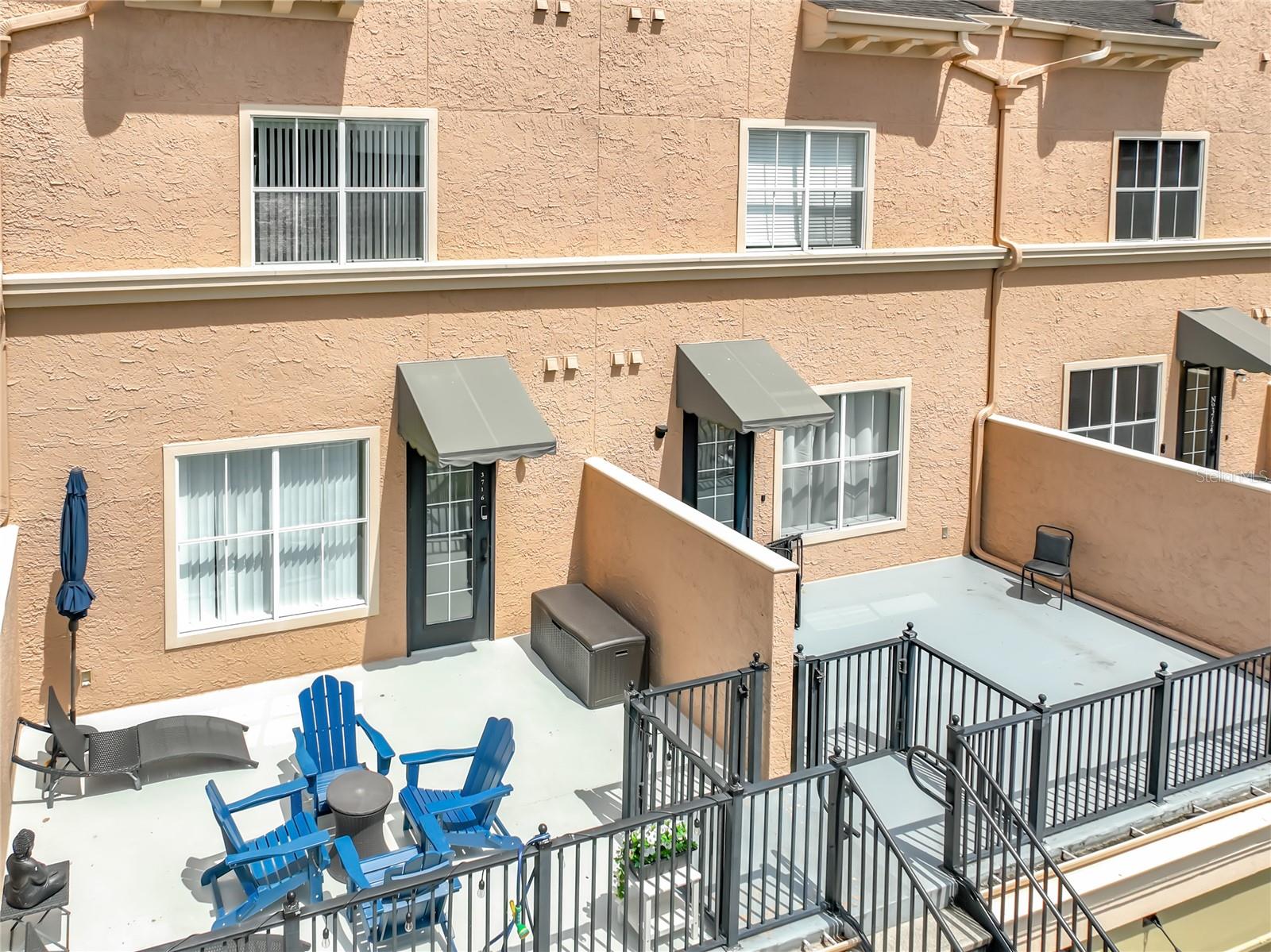 AVALON PARK LIVE/WORK UNS - Residential Lease