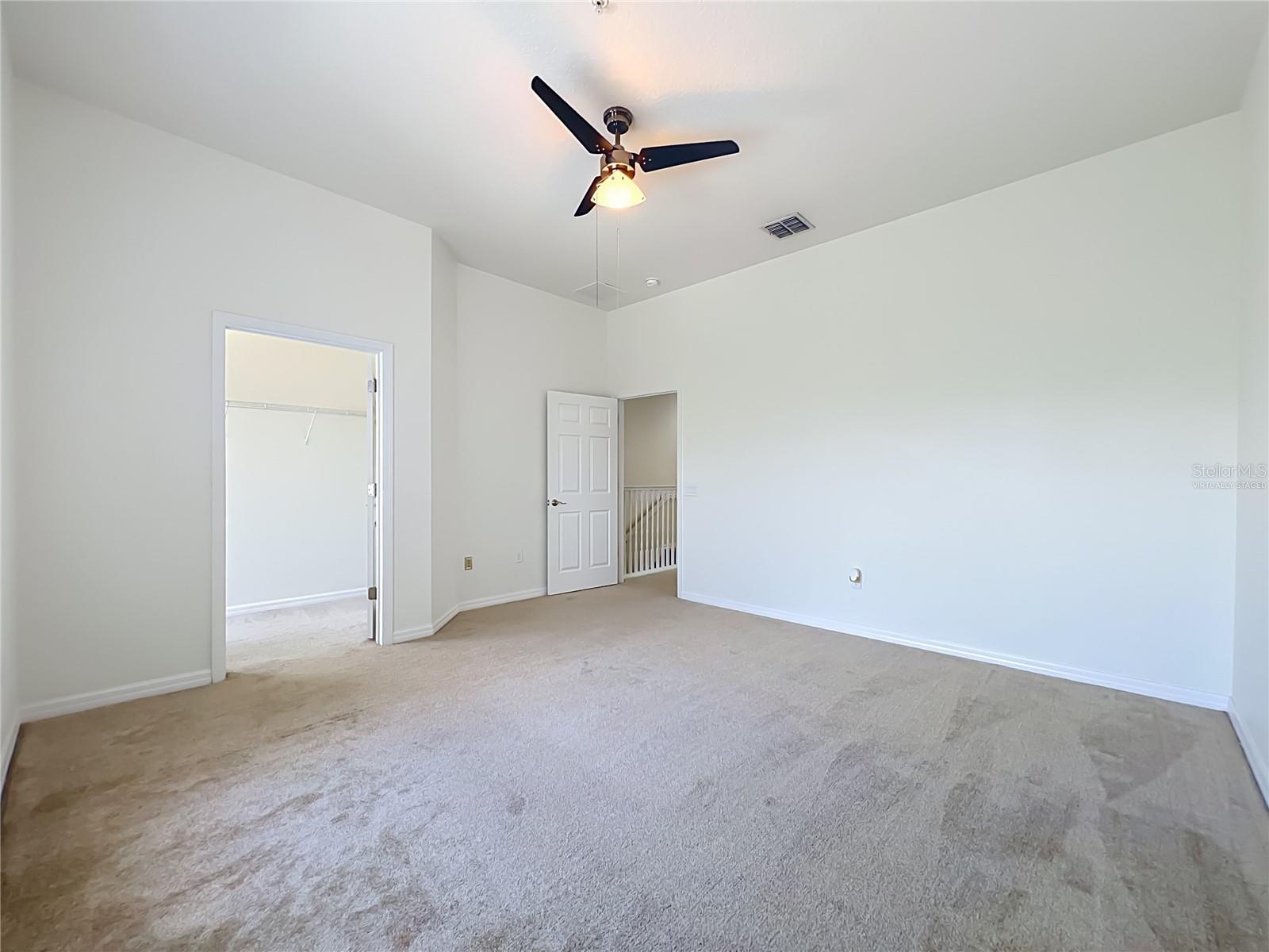 AVALON PARK LIVE/WORK UNS - Residential Lease