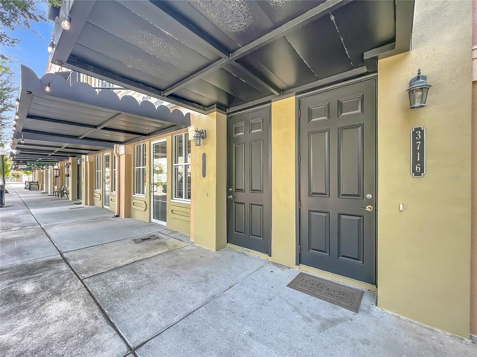 AVALON PARK LIVE/WORK UNS - Residential Lease
