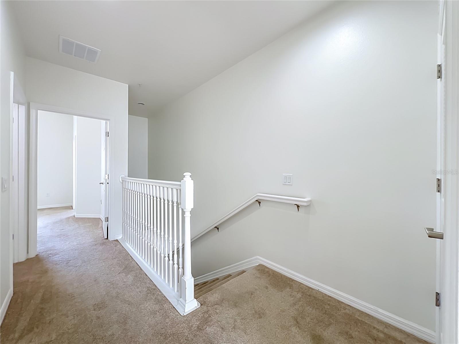 AVALON PARK LIVE/WORK UNS - Residential Lease