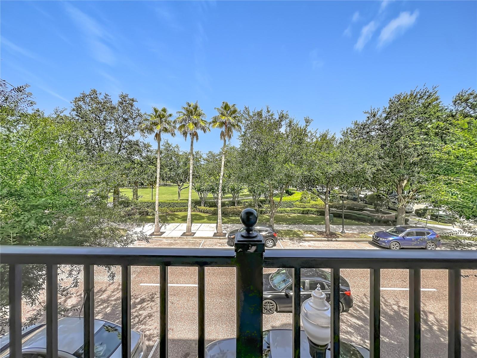 AVALON PARK LIVE/WORK UNS - Residential Lease