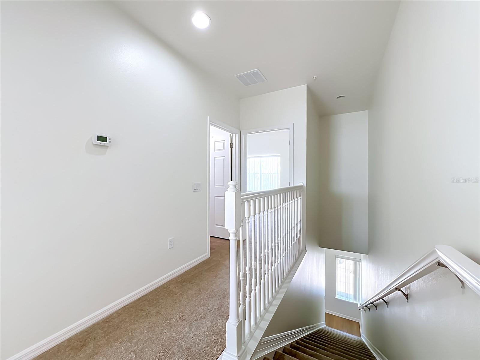 AVALON PARK LIVE/WORK UNS - Residential Lease
