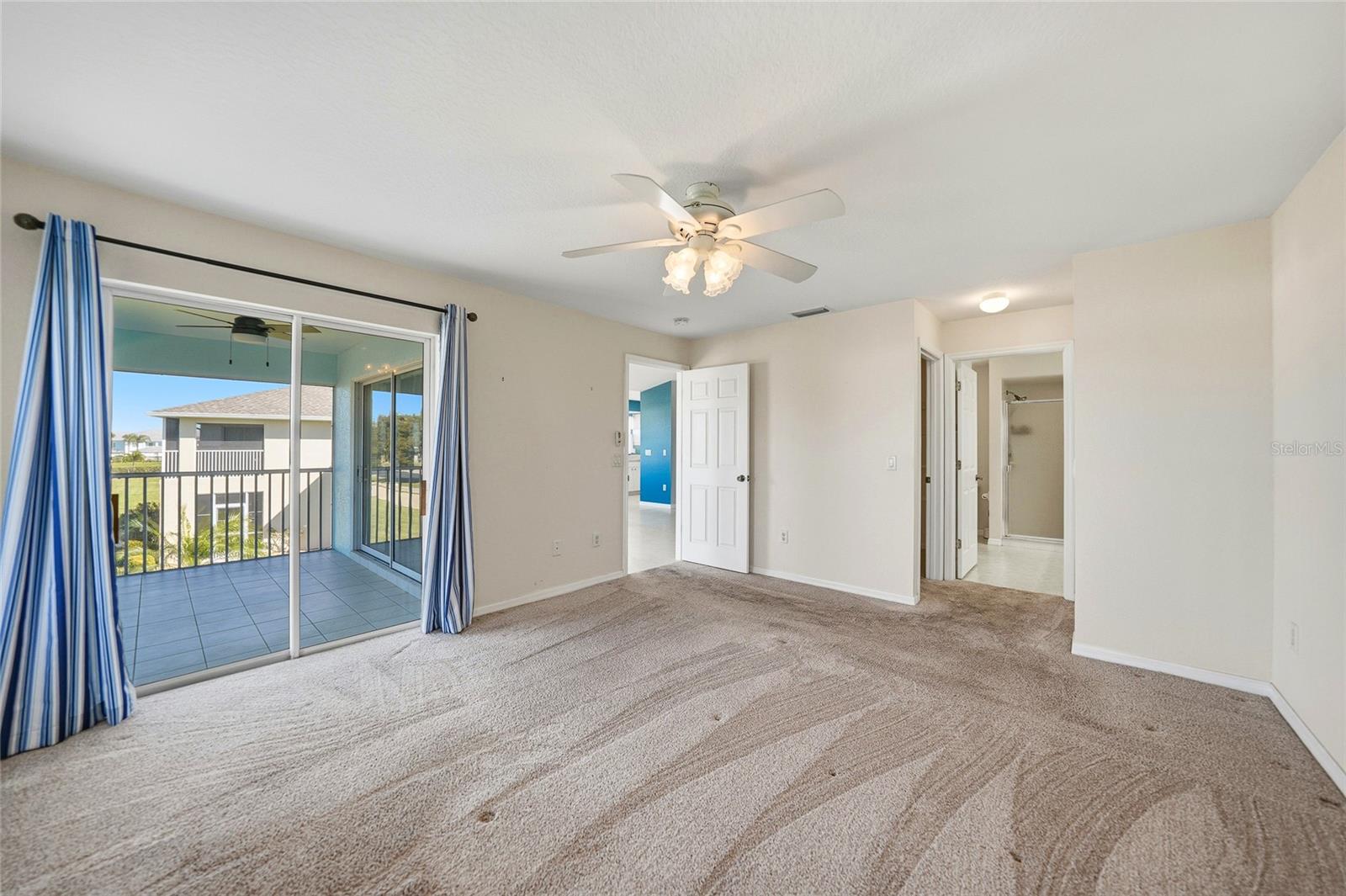 LINKSIDE - Residential