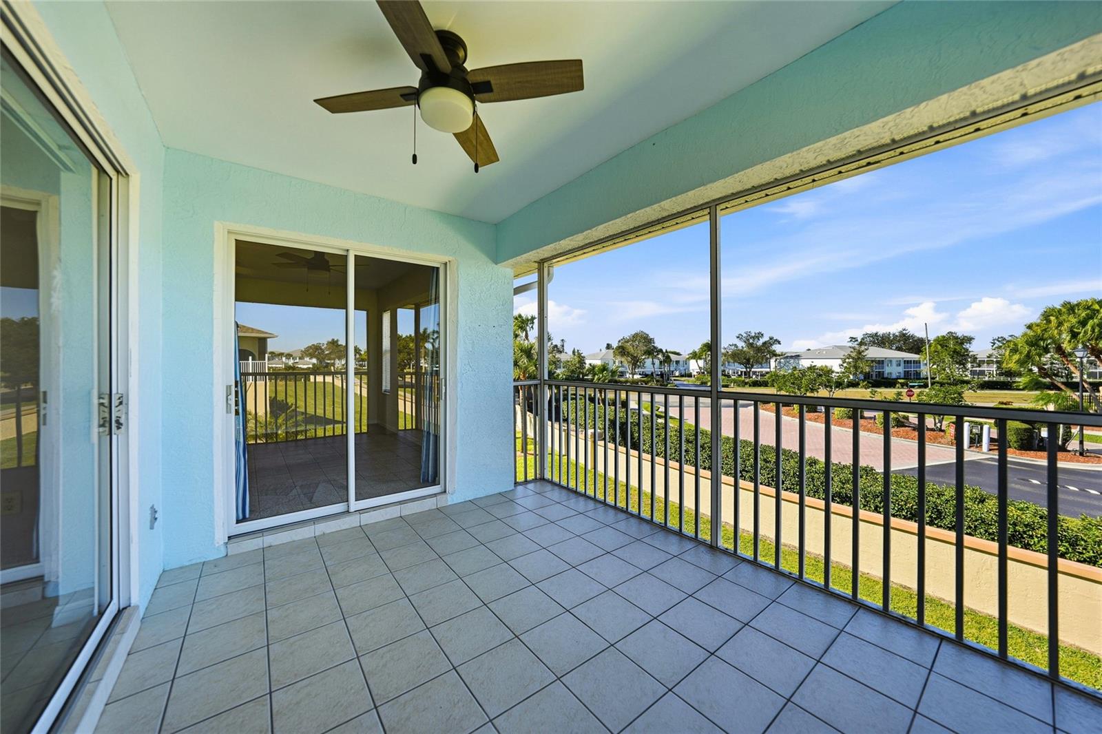 LINKSIDE - Residential