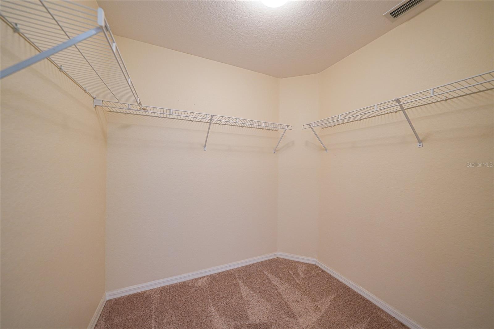 LINKSIDE - Residential